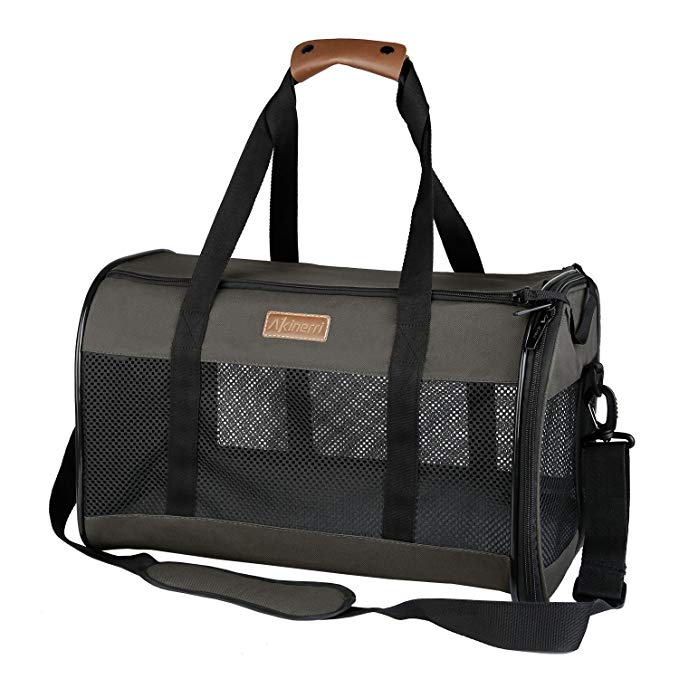 Akinerri Airline Approved Pet Carriers,Collapsible Soft Sided Pet travel Carrier for Dogs and Cats